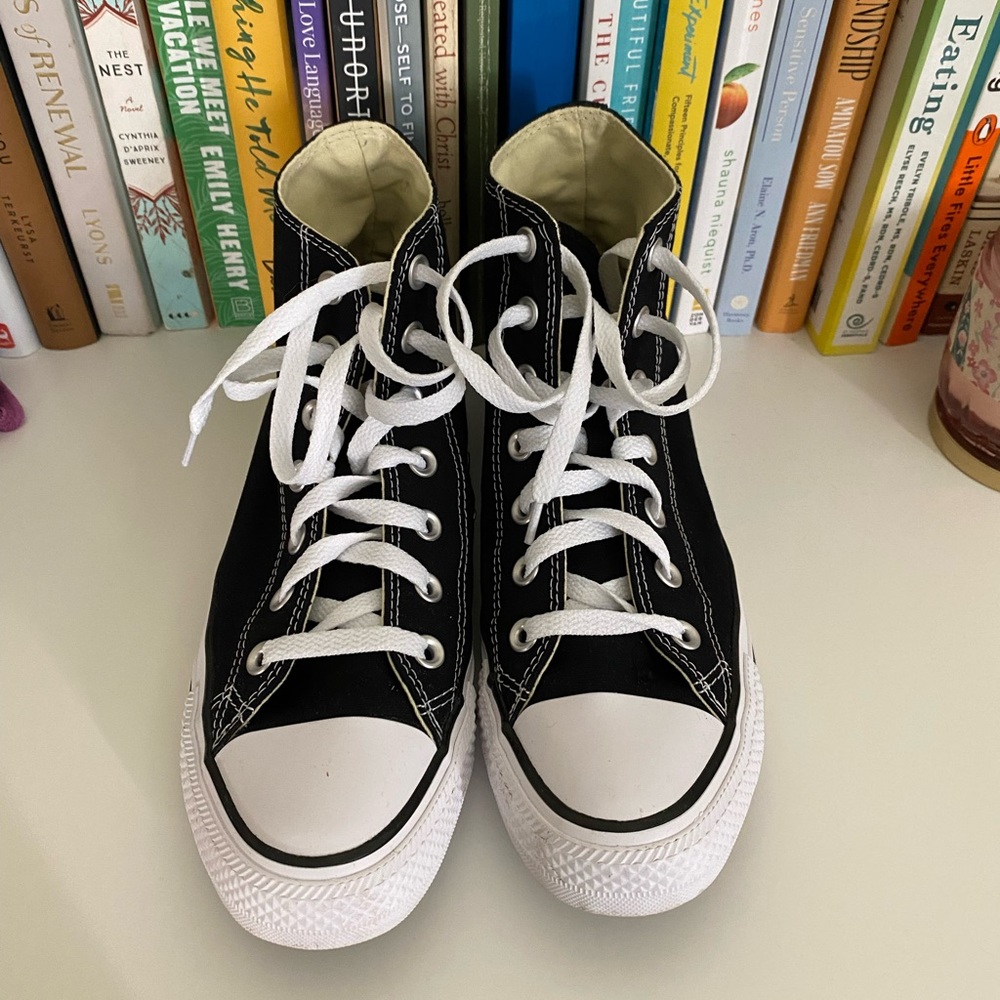 NWOT Black High Top Converse
